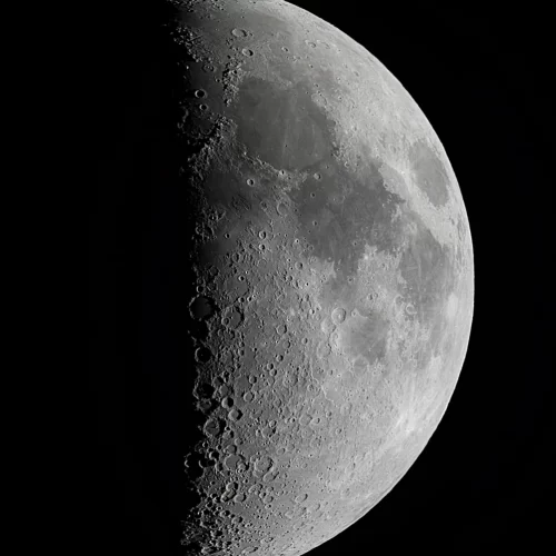 1st quarter moon