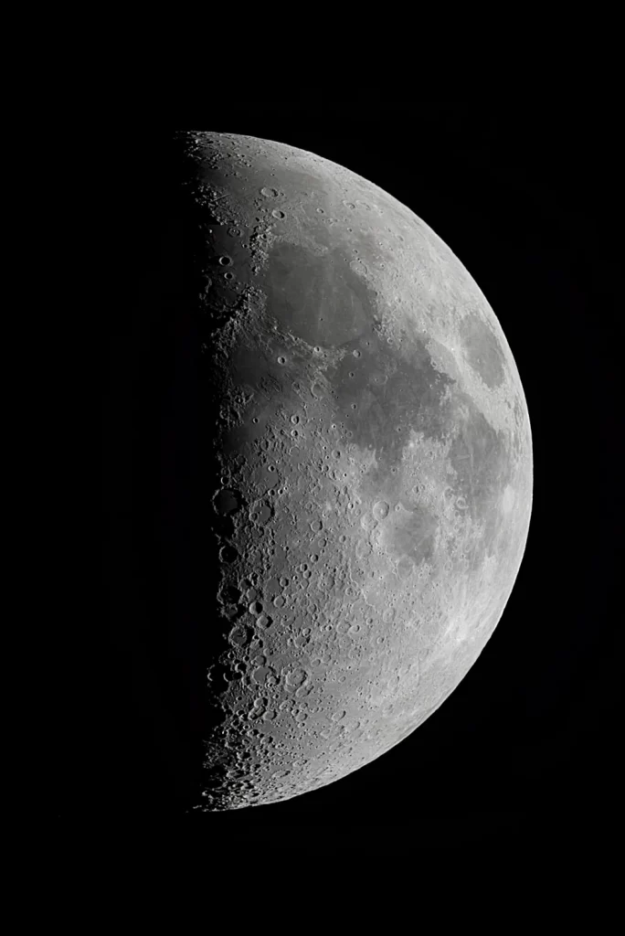 1st quarter moon